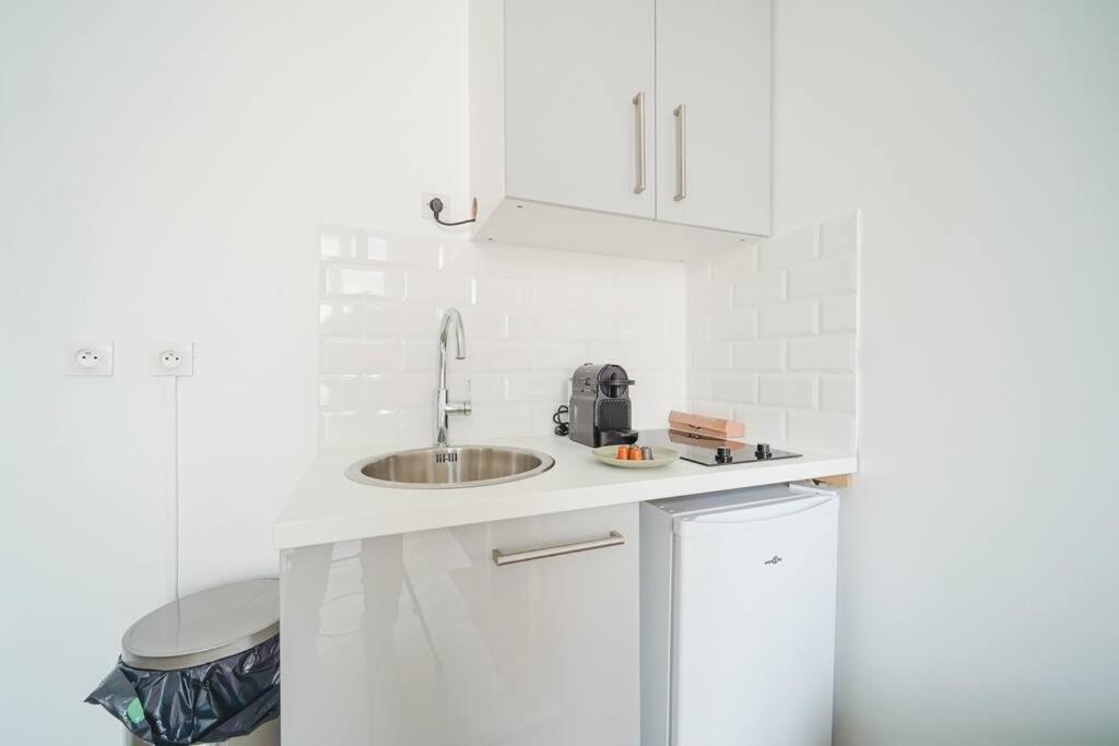 Apartment Proche Vaugirard - Sauge - II Parigi Esterno foto